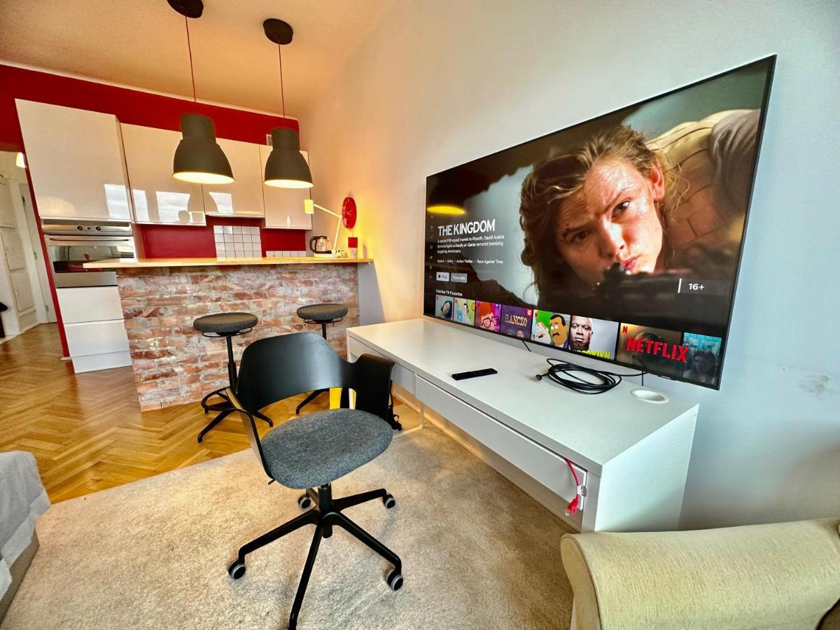 Super Beauty Metro Wifi 65'tv Netflix Hbo Appletv+ * Varsovia