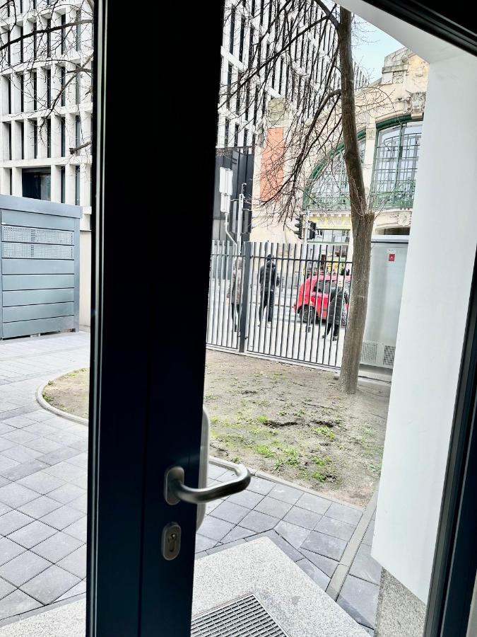 Apartamento Super Beauty Metro Wifi 65'tv Netflix Hbo Appletv+ Varsovia